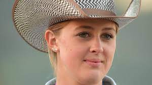 Gina maria schumacher was born on 23 february 1997 in germany. Michael Schumacher Tochter Gina Maria Bedankt Sich Bei Ihrem Papa Welt