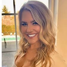 2025 Bus Tour: Moving Mountains