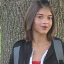 Amber Deleon's Instagram, Twitter & Facebook