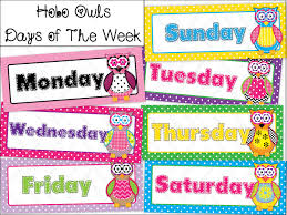 The first version contains sections for every day of the week, including weekends. Dentrodabiblia Days Of The Week