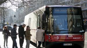 .los autobuses interurbanos que dan servicio al área de zaragoza, los autobuses periurbanos que conectan zaragoza con sus barrios rurales, y el norte la puebla de alfinden malpica maría maría huerva marlofa mediana monzalbarba movera muel nuez de ebro osera de ebro pastriz pina de. Los Viajeros Del Bus Del Entorno De Zaragoza Aumentan Por Quinto Ano Consecutivo Noticias De Zaragoza En Heraldo Es