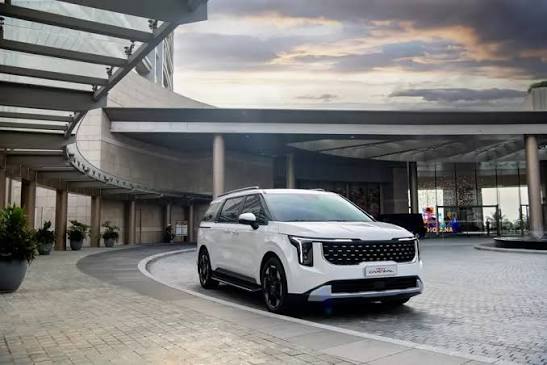 KIA Carnival 2026: Giá xe KIA Carnival lăn bánh & ưu đãi mới nhất (7/2026)