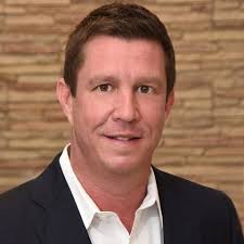 Sean Holbrook's Instagram, Twitter & Facebook