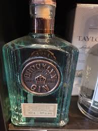 Lime and white grapefruit pith, with cardamom and chai notes occupying some background white space. Torberg Gin Bar Wien Und Laden Gin Fur Zuhause