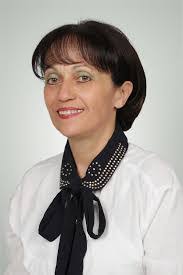 Cecilia Cintron's Instagram, Twitter & Facebook