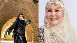 Rozita ibrahim, ratu jamu malaya видео rozita ibrahim: Bonda Rozita Ibrahim Dapat Gelaran Mak Singa Kongsi Kisah Hidup Teh Tarik Kaw