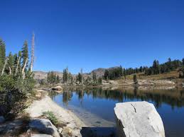Fall Season High up in the Desolation Wilderness: Backpacking to Doris Lake 