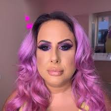 Lianna Murphy's Instagram, Twitter & Facebook