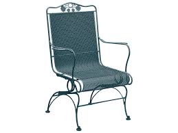 The mesh seat and back allow for optimal airflow and are quick drying, perfect for laying out after a quick dip in the pool. Woodard Briarwood Wrought Iron High Back Coil Spring Lounge Chair Wr400066