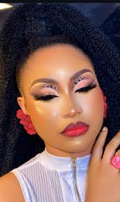 Using eye shadow for coloring backgrounds in what?