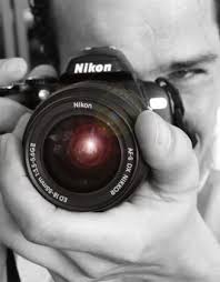 Le bts métiers de l'audiovisuel option métiers de l'image, accessible avec un bac s, es, l, sti2d ou avec un bac professionnel photographie, peut constituer une première étape vers cette profession. L Evolution Du Metier De Photographe