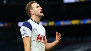 Alderweireld makes first start of season. Enupsvdhdanv M