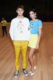 She is set to perform during the event. Dua Lipa And Anwar Hadid S Jewelry Is A Cheeky Ode To Their Couple Style Vogue
