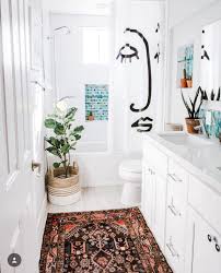 Pin By The Handmade Home On Home Furnishings Bathroom Decor Apartment Chic Bathroom Decor Apartment Inspiration