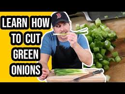 How to slice green onions use cold water to rinse the green onions. How To Cut Green Onions 4 Simple Steps Home Cook Basics