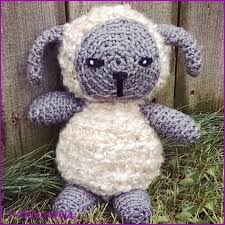 This is a pdf crochet pattern to make a mermaid tail blanket, not the actual finished item. Crochet Tutorial Mermaid Tail Afghan Pattern 3 Sizes Small Child Medium Teen Large Adult Yarnutopia By Nadia Fuad Yarnutopia By Nadia Fuad