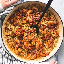 Cajun Shrimp Rice Skillet Video Cajun Shrimp And Rice Shrimp And Rice Shrimp Recipes Easy