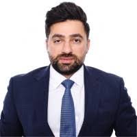 Elie Hawa's Instagram, Twitter & Facebook