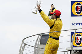 Both tiago monteiro and honda have pinned their hopes on a podium finish for this overseas event Eua 2005 Fiasco Da Michelin Poe Monteiro E Portugal No Podio Contos Da Formula 1