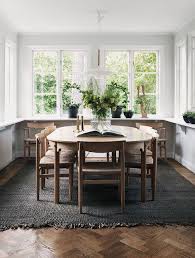 Tidlost Vakkert Classic Scandinavian With Images Scandinavian Dining Room Dining Room Inspiration Dining Room Contemporary