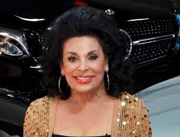 Sharon Moss's Instagram, Twitter & Facebook