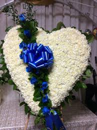 From you flowers offers many different kinds of funeral flowers for same day or next day delivery to both funeral homes and residences. Royal Heart Standing Sympathy Arrangement By Flamingo S Flower