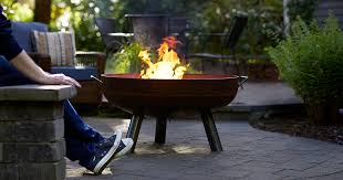 The perfect match why choose looft lighter? Duraflame How To Build The Perfect Backyard Campfire With Duraflame Outdoor Firelogs