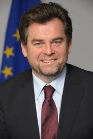 AGRICULTURAL KNOWLEDGE AND INNOVATION SYSTEMS TOWARDS THE FUTURE