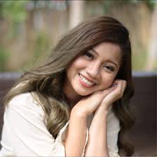 Praying for government officials, students, businessmen, and those in the  corporate world who feel alone but are still standing firm in their faith.  Not everything is perfect, but God sees you. He