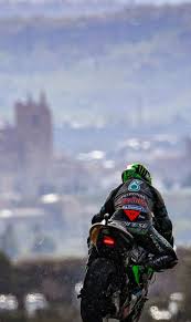 Gran salida para aleix espargaró y decente de maverick viñales. Franco Morbidelli