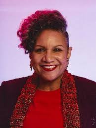 Emily Maw's Instagram, Twitter & Facebook