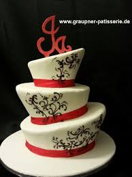 Galerie Hochzeitstorten 3 Stockige Torte Hochzeitstorte Hochzeitstorte Rot