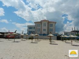 Situated in the picturesque resort of eforie nord, ana hotels europa eforie nord provides elegant rooms with balconies and a sea view. Pensiune 17 Camere Cu Piscina Pe Plaja Eforie Nord Hotel Pensiune Cu 17 Camere De Vanzare In Eforie Nord Judetul ConstanÅ£a Xa4304003 630 000 Eur
