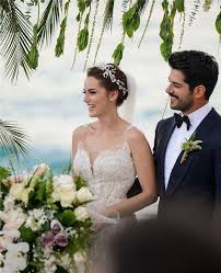Fahriye Evcen 39 In Gelinlik Faydali Bilge Yesillik Gelin Dugun Wedd Bilge Evcen Fahriye Faydal Gelin Gelinl Gelinlik Gelinler Gelin Saci