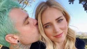Il mono orecchino fa discutere. Chiara Ferragni In Un Video Spunta Un Nome Femminile La Figlia Si Chiamera Cosi