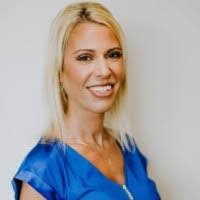 Miranda Bender's Instagram, Twitter & Facebook