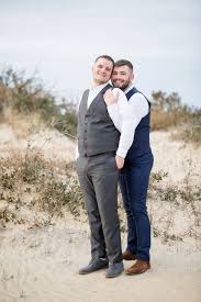 This Intimate Outer Banks Wedding Was Full Of Dunes Water And Grasses Handsome Husbands In 2020 Outer Banks Wedding Couple Photos Wedding