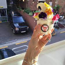 anna s diary on instagram mikipang flowericecream 일상 주말 flower ice cream yummy