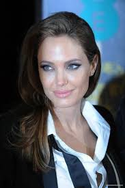 I will be your shadow so that the sun doesn't burn you and you look  prettier, beautiful doll.