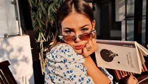 Also and share with your friends. Danna Paola Tras Ser Captada Besandose Con Alex Hoyer Puedo Salir Con Quien Yo Quiera Video Mexico Usa Eeuu Estados Unidos Nndc Boconvip El Bocon