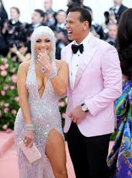 Jennifer lopez was married to ojani noa from 1997 until 1998. All Of Jennifer Lopez S Husbands Fiances And Boyfriends Listed