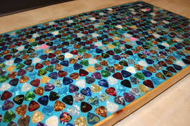 Diy Guitar Pick Table Top Cool Diy Projects Cool Diy Resin Crafts