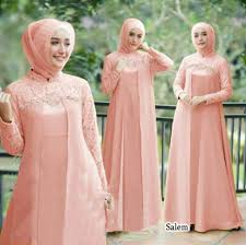 Celana jeans model ini hanya akan menegaskan bentuk kaki yang gemuk. Model Baju Kondangan Wanita Gemuk Gaya Ootd