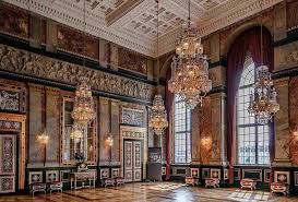 I'll try to answer the question as much as i have known and learned about baroque interior design. Decoration With Barocco Style Furniture Baroque Rococo Dogtas