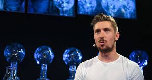 Tomba fuhr fast ausschließlich in den disziplinen slalom und riesenslalom und gewann dabei je viermal die weltcupwertung. Ski Alpin Marcel Hirscher Beendet Seine Karriere Ski Legende Tritt Zuruck