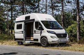 Les constructeurs ont beaucoup renforcé leur offre dans des directions assez diverses. Choisir Un Van Ou Un Fourgon Amenage 11 Modeles A La Loupe