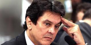 Condenado no escândalo do mensalão do governo lula, roberto jefferson disse ver com bons olhos o orçamento paralelo da gestão jair bolsonaro, usado para a distribuição de emendas aos mais. Roberto Jefferson E Primeiro A Apresentar Novo Recurso No Julgamento Do Mensalao