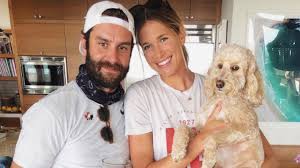 Though they couldn't celebrate in tokyo, the families of winning team usa beach volleyball duo alix klineman and april ross made their love known with watch parties in hermosa beach and costa mesa. The Truth About Olympian Alix Klineman S Relationship With Teddy Purcell