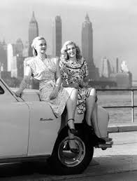 The 1940s was a popular decade for women's fashion and clothing. 390 1940s Ideas 1940s Vintage Photos Vintage Photography
