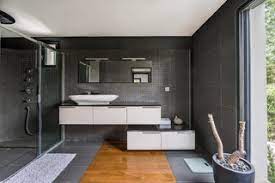 Salle bain petite anthracite noir moderne blanche blanc grise bois salle bain petite anthracite noir moderne blanche blanc grise bois gris photo de bains et. Salle De Bain Avec Un Carrelage Noir Photos Et Idees Deco De Salles De Bain Avril 2021 Houzz Fr